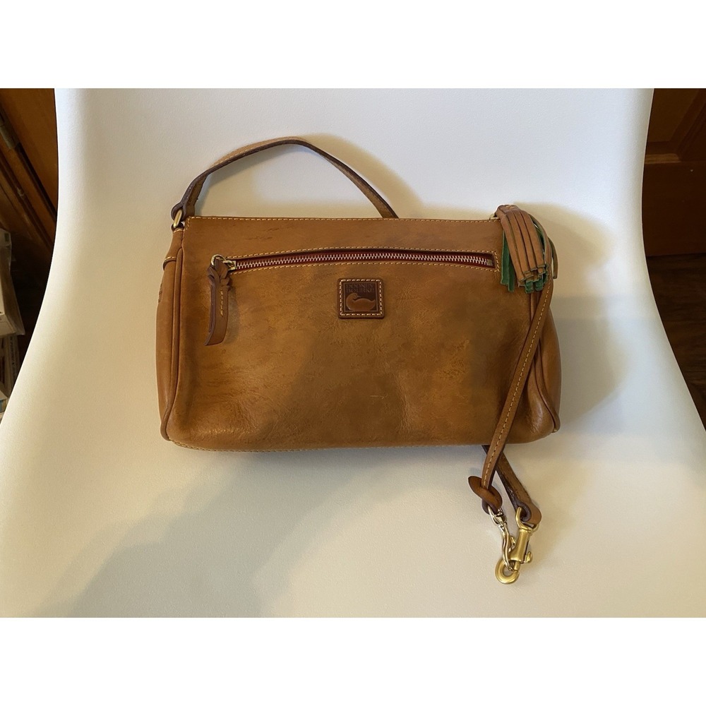 Dooney Bourke Brown Florentine Leather Natural Tassel Clutch Shoulder Bag Purse - Picture 3 of 13